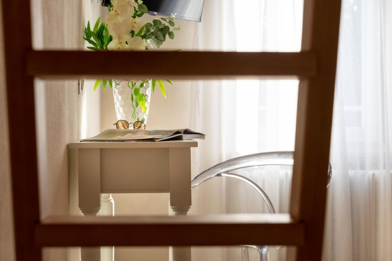 Beatabb Aparthotel กวาร์ดิสตัลโล ภายนอก รูปภาพ